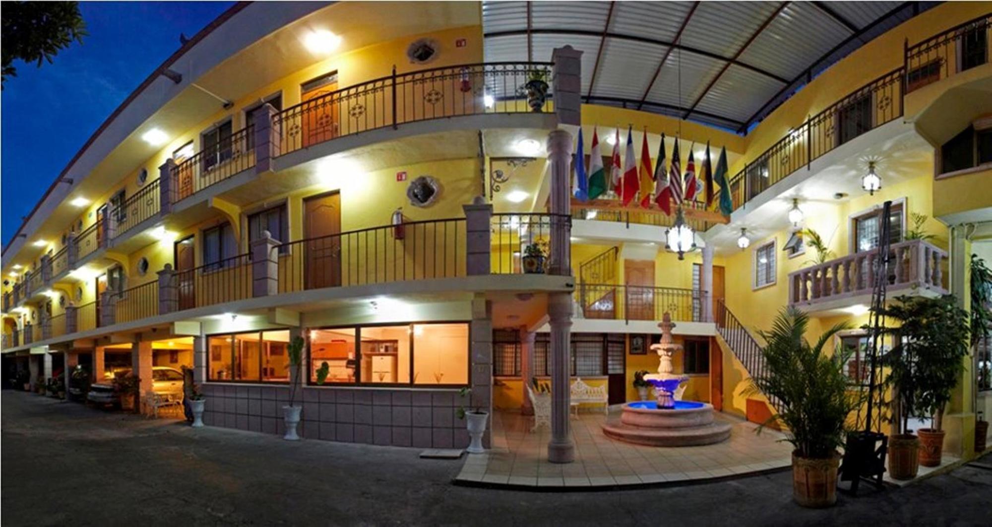 Hotel Rincon Tarasco Morelia Exteriör bild